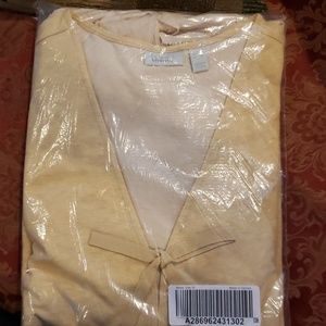 LOGO Lounge by Lori Goldstein